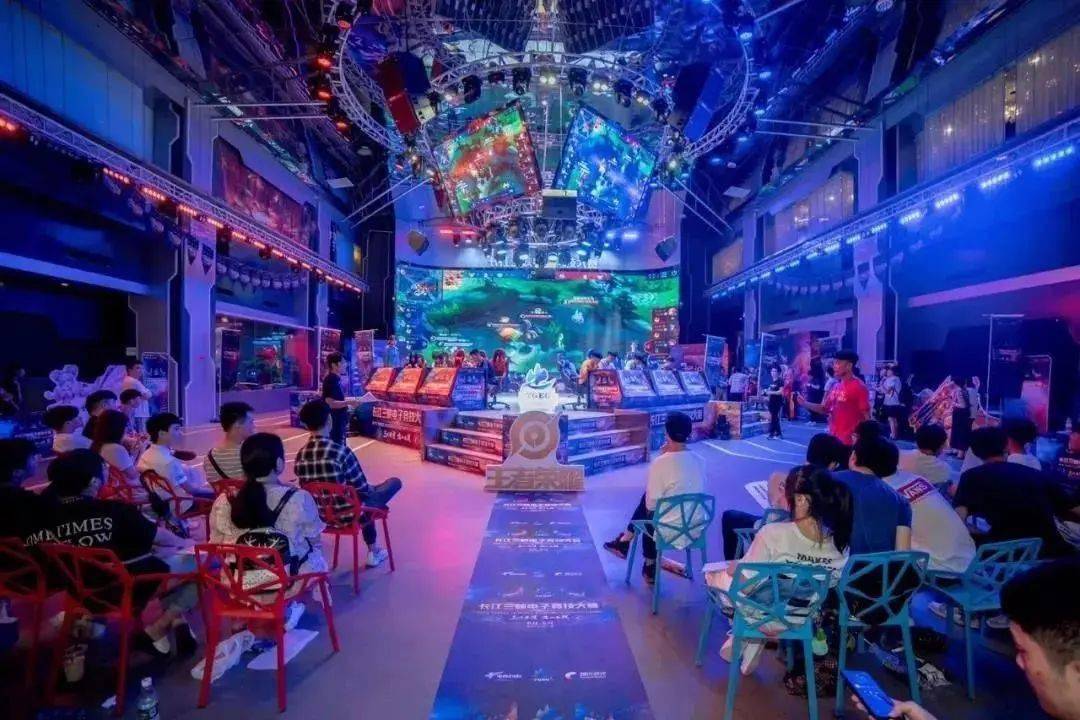 他们通过严 他们通过严